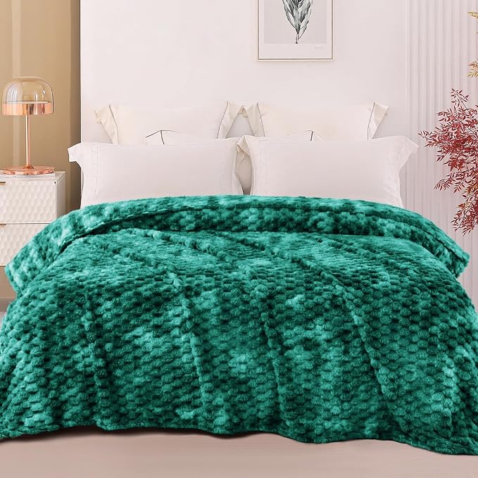 Exclusivo Mezcla 3D Fleece Twin Size Blanket for Bed, Tie-dye Teal | Extra Soft Fuzzy Plush Lightweight Bed Blankets, Cozy Fluffy Decorative Blankets for All Seasons, 60x80 Inches