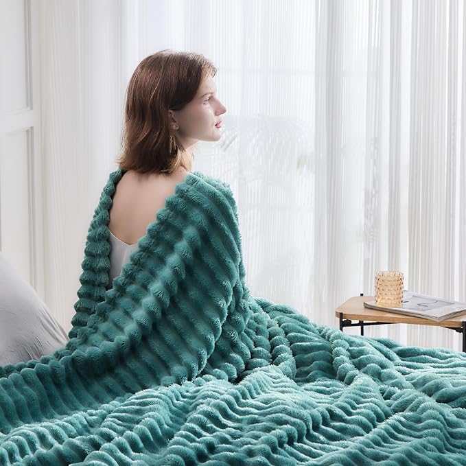 NEWCOSPLAY Fleece Ribbed Cozy Queen Blanket for Couch, Light Teal, 90"x90" | Premium Silky Flannel Blanket, Soft Lightweight Fluffy Throw Blanket for Bed Sofa Decor, Gift for All Season Use