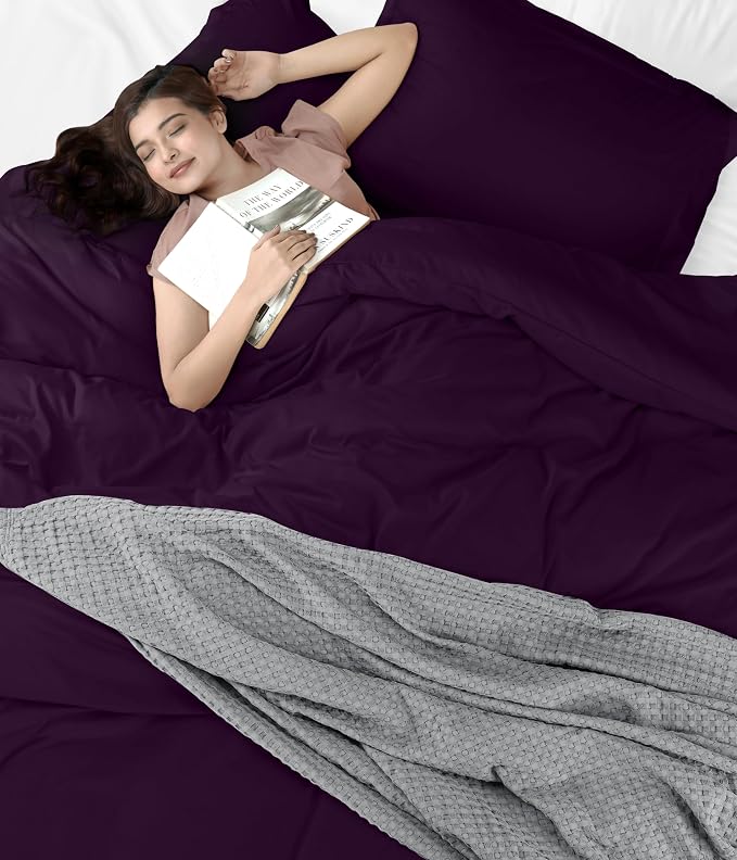 Duvet Cover Full, 3 Piece Cotton Like Polyester With Zipper Closure, Purple | Extra Soft and Breathable, Wrinkle & Fade Resistant, Includes Duvet Cover and 2 Pillow Shams, Comforter Not Included, OekoTex