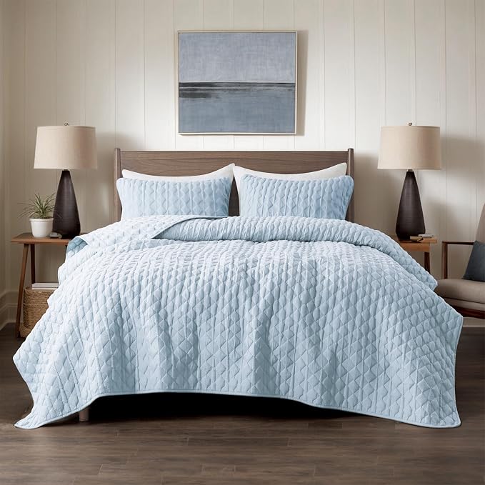 WDCOZY Light Blue Quilt Twin Size Bedding Set with 1 Pillow Sham, Lightweight Soft Bedspread Coverlet, Thin Comforter Bed Cover for All Season, 2 Pieces, 68x90 inches