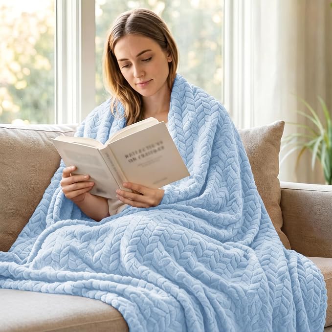 Exclusivo Mezcla Fleece Throw Blanket for Couch Sofa, 50”x70”, Light Blue | Oversized Soft Cozy Fluffy Blankets for Summer, Decorative Plush Flannel Throws for Living Room, Bedroom with Leaves Pattern