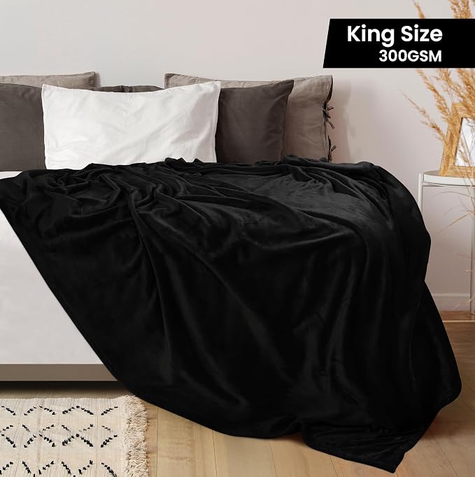 Utopia Bedding Ultra Soft Fleece Bed Blanket King Size Black (90x102 Inch) | Microfiber Plush Warm Lightweight Breathable Cozy Blanket Anti-Static, All Season Use, Gift for Women and Men