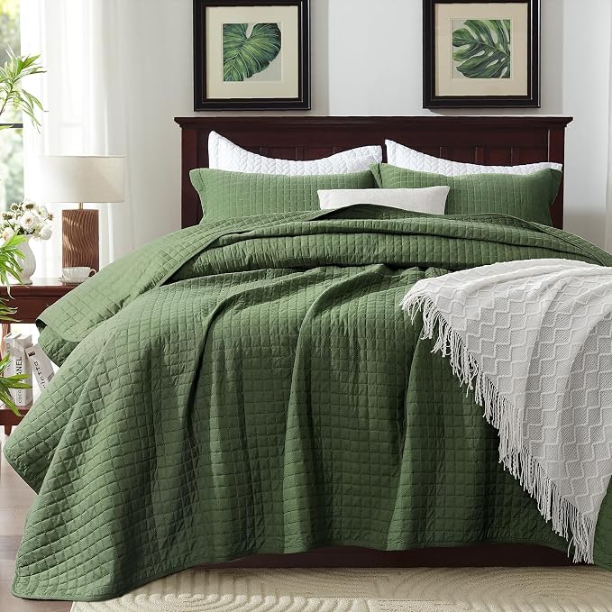 SunStyle Home Queen Quilt Set, Lightweight Summer Bedspreads Bedding,Green | Soft Coverlet With 2 Pillow Shams,Morden Style Quilts for All Season,Suitable for Bed, Couch,Bedroom,Guest Room,90"X96"