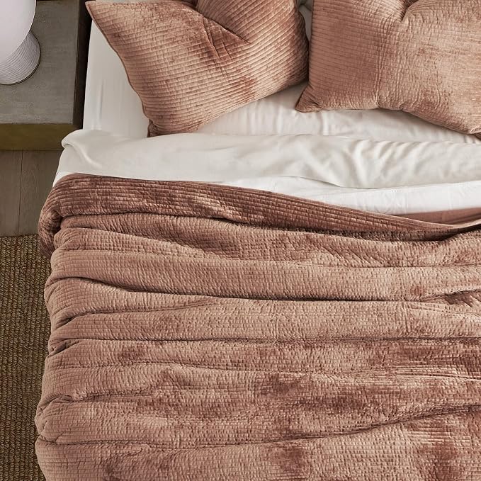 EverGrace Striped Channel Velvet Quilt Set, Queen Size, Terracotta Clay | Luxurious Soft Lightweight Velvet Comforter, Oversized Bedspread Coverlet, Quilted Bedding Set for All Season, with 2 Shams