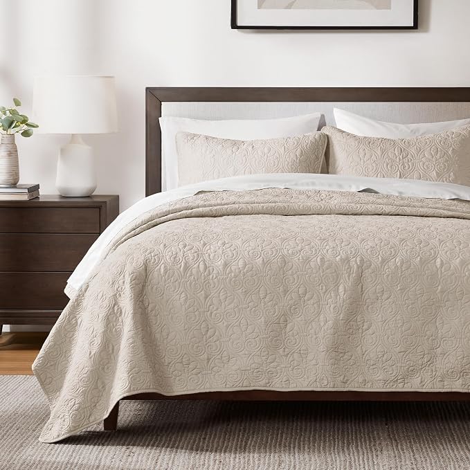 Madison Park Luxurious Cotton Damask Quilt Set, 3PC Full/Queen Bed Set | All Season, Lightweight Stitching Coverlet Bedspread Bedding Stitching with Shams, Cream