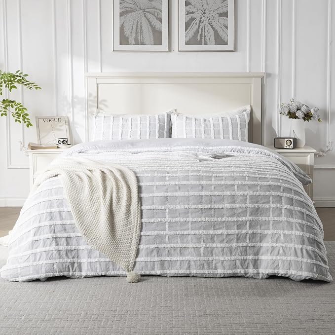 ROSE&RISY Tufted King Duvet Cover Set, 3 Pieces Soft & Comfortable Lightweight Textured Boho Embroidery Shabby Chic Bedding Set,Includes 1 Duvet Cover, 2 Pillow Cases (Grey Gingham, King)