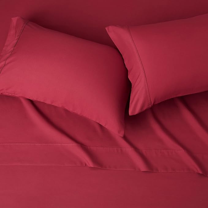Amazon Basics Breathable Microfiber 4-Piece Bed Sheet Set, Machine Washable, Wrinkle Resistant with 14-Inch Deep Pockets, King, Burgundy, Solid