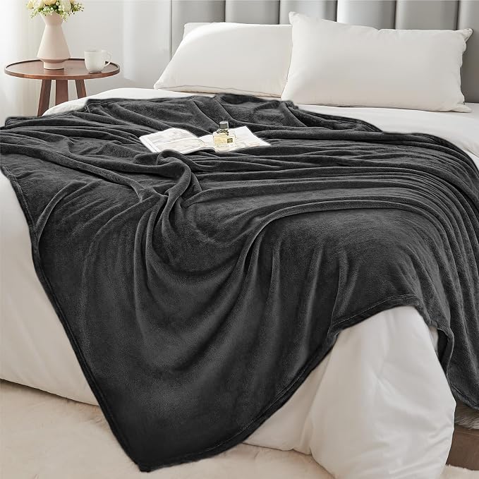 BEDELITE Fleece Blanket Soft Plush Throw for Couch Charcoal Grey 50"x70" | Ultra Soft Fleece, Plush Microfiber, Lightweight Warmth, All Season Comfort, Fade Resistant, Machine Washable, Couch Sofa Bed