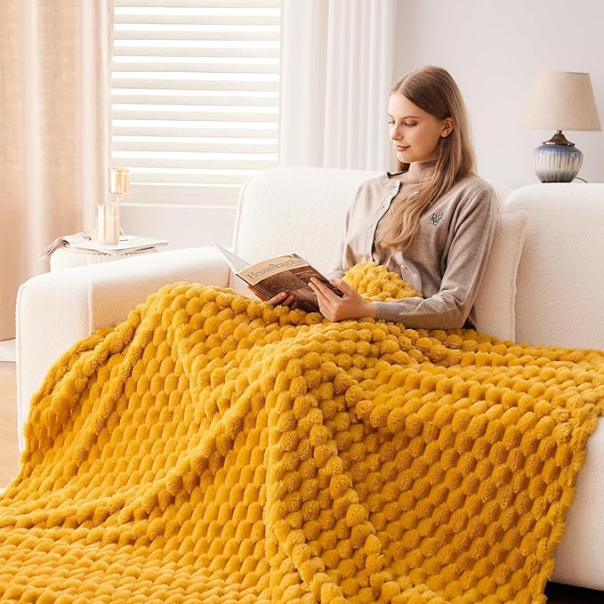 NEWCOSPLAY Fleece Clouds Cozy Queen Blanket for Couch, Yellow, 90"x90" | Premium Silky Flannel Blanket, Soft Lightweight Fluffy Throw Blanket for Bed Sofa Decor, Gift for All Season Use