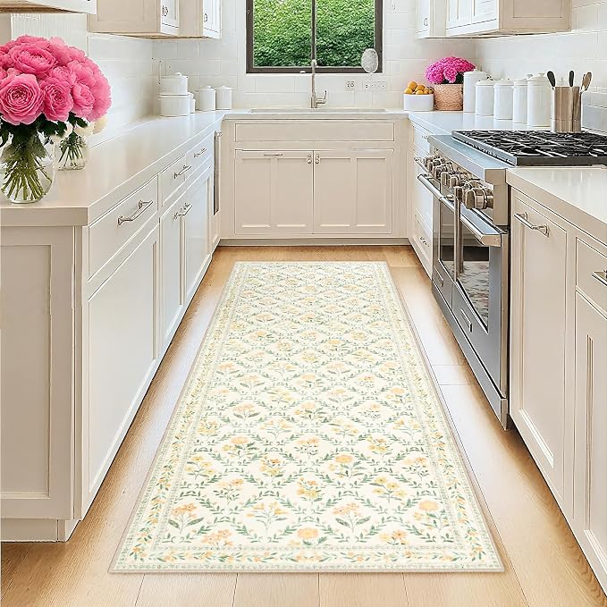 PLHXFR 2.6x8 Washable Runner Rug：Floral Indoor Kitchen Carpet Beige Multi | For Hallway Bedroom Kitchen Laundry Bathroom Dorm,Vintage Floral,Machine washable,Non Slip,Stain Resistant,Indoor Floor