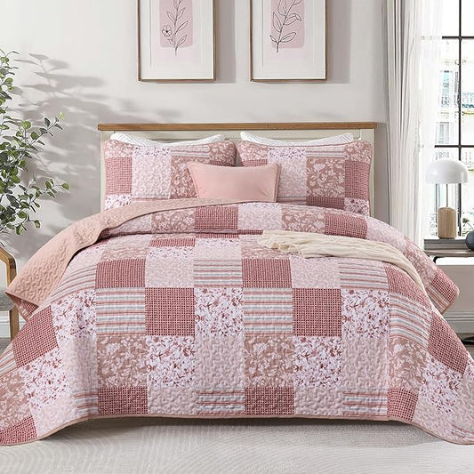 Mybedsoul Boho Quilts Queen Size, Patchwork Floral Bedding Set, Pink | Soft Lightweight Microfiber Coverlet Set, 3 Pieces Plaid Reversible Bedspread, Bed Sets for All Seasons 96"x90"