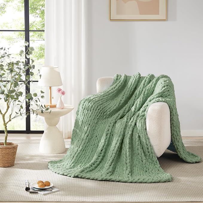 L'AGRATY Chunky Knit Throw Blanket for Couch, 50 x 60 Inches, Sage Green | Handmade Chenille Crochet Blanket for Sofa Bed, Thick Cable Knitted Blankets for Room Home Decor, Birthday Gift for Women Mom