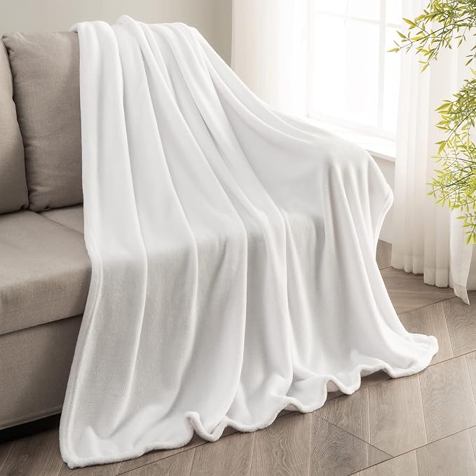 BEDELITE Fleece Blanket Soft Plush Throw for Couch White 50"x60" | Ultra Soft Fleece, Plush Microfiber, Lightweight Warmth, All Season Comfort, Fade Resistant, Machine Washable, Couch Sofa Bed