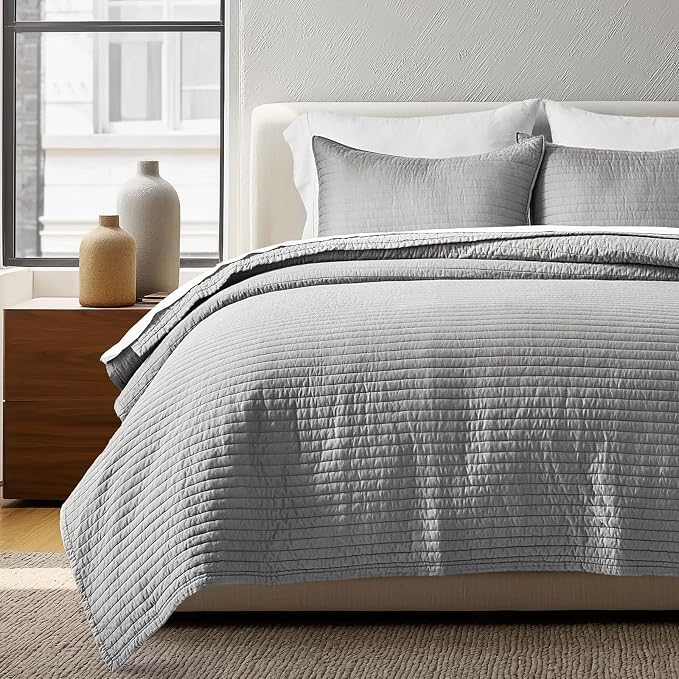 EVERGRACEHOME Cotton Sateen Quilt Set, King Size, Fog Gray | 100% Cotton, Channel Stitch Coverlet Bedspread, Pre-Washed Lightweight Soft Bedding Set for All Season, 3 Piece, with 2 Shams