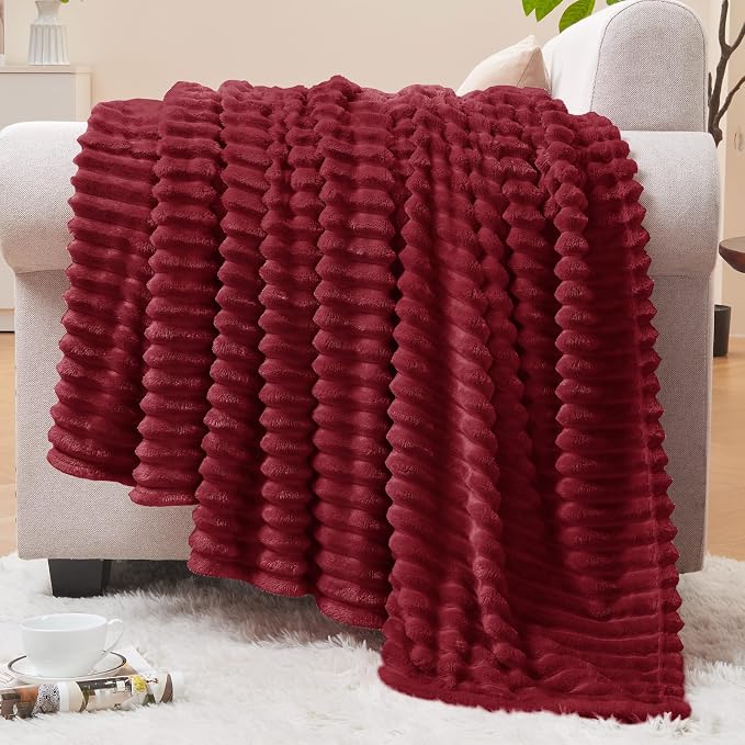 BEDELITE Ribbed Jacquard Burgundy Fleece Twin Blanket for Couch, 60x80 Inch | Soft Warm Fluffy Blanket for Bed Sofa College Dorm Room Decor, Luxury Cozy Plush Birthday Gifts for Women Girls, Lightweight