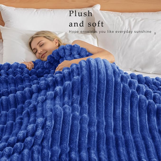 Exclusivo Mezcla Striped King Size Fleece Blanket for Bed, Couch, 90"x104" | Soft Breathable Cozy Bed Blankets, Lightweight Plush Fluffy Fuzzy Jacquard Decorative Blankets