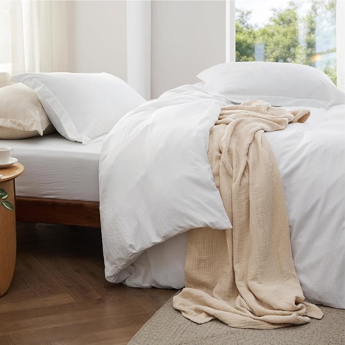 Bedsure Prewashed Duvet Cover Full with Fitted Sheet, 4Pcs, Bright White | 4-Piece Set, 15-Inch Deep Pocket, Ultra Soft, Relaxed Texture, Breathable, Zipper Closure, 8 Corner Ties, Easy Care