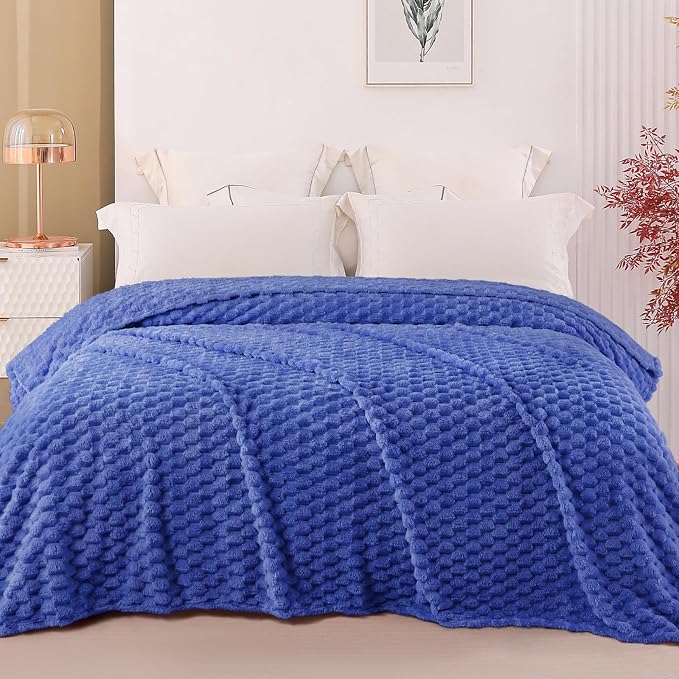 Exclusivo Mezcla 3D Fleece Twin Size Blanket for Bed, Cobalt Blue | Extra Soft Fuzzy Plush Lightweight Bed Blankets, Cozy Fluffy Decorative Blankets for All Seasons, 60x80 Inches