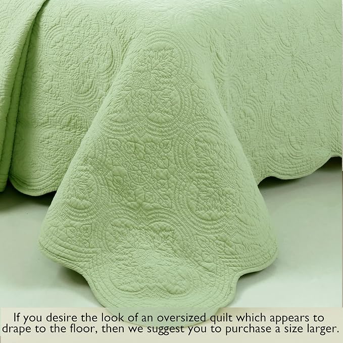 Cozy Line Home Fashions 100% Cotton Medallion Matelasse Embossed Bedding Quilt Set, Reversible Lightweight Bedspread, Coverlet for All Season (Blantyre - Green, King - 3 piece)