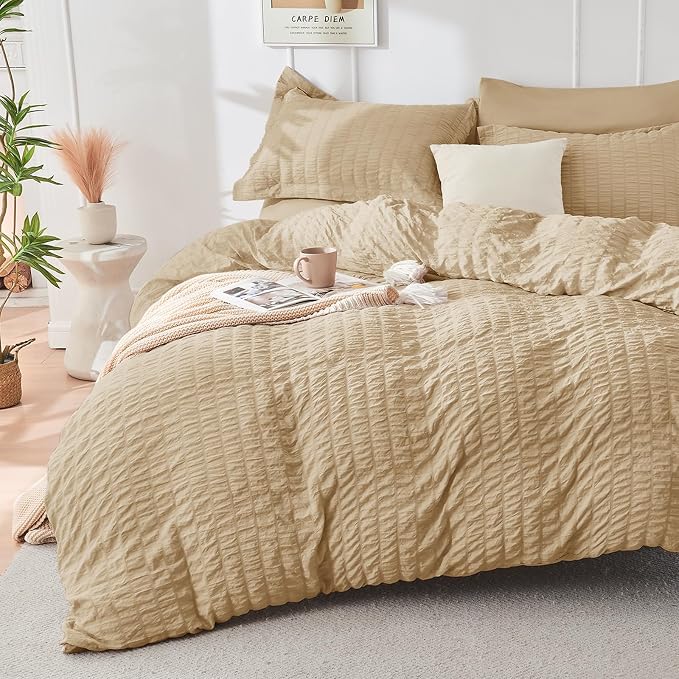 HYMOKEGE Khaki Duvet Cover Full Size, Ultra Soft 3-Piece Seersucker Duvet Cover Set with Zipper Closure, Soft Brushed Microfiber Bedding Set with 8 Corner Ties (80"x90", 2 Pillowshams)
