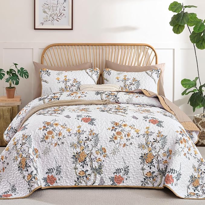 WONGS BEDDING Floral Quilt Set Queen, 3 Pcs Brown Orange Bedspread Coverlet | Spring Summer Floral Farmhouse Bedspread with 2 Shams,Soft Microfiber Lightweight Coverlet for All Season 96"×90"