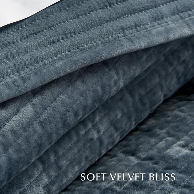 EverGrace Striped Channel Velvet Quilt Set, King Size, Midnight Blue | Luxurious Soft Lightweight Velvet Comforter, Oversized Bedspread Coverlet, Quilted Bedding Set for All Season, with 2 Shams