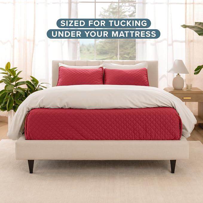 Bare Home Coverlet Set - Full/Queen - Lightweight Bed Decor - Comforter Alternative - All-Season Quilted Bedspread (Full/Queen, Red)