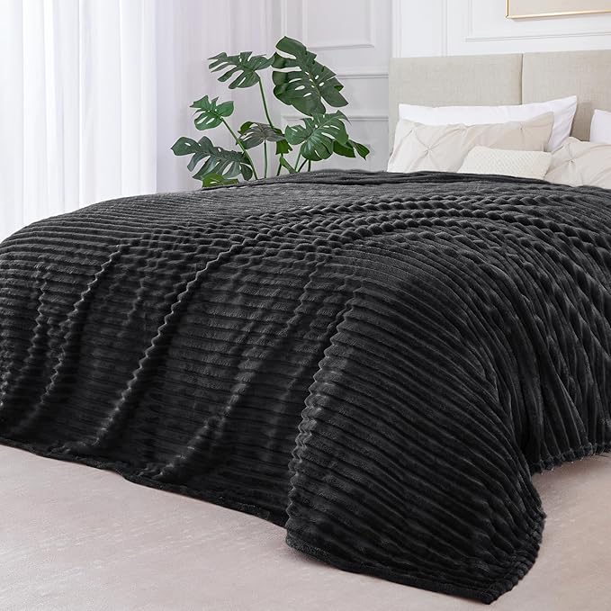 BEDELITE 3D Ribbed Jacquard Black King Size Blankets for Bed, 108x90 Inch | Soft Warm Decorative Fluffy Blanket, Cozy Fuzzy Lightweight Plush Fleece Throw Blankets for Bed, Room Decor, Gift for Women