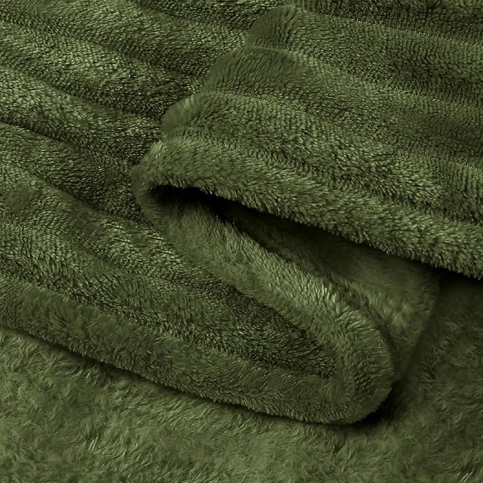 BEDELITE Ribbed Moss Olive Green Fleece Throw Blanket for Couch, 50x60 Inch | Soft Warm Decorative Fluffy Blanket, Cozy Plush Lightweight Fuzzy Throw Blanket for Bed Sofa Home Room Decor, Gift for Women