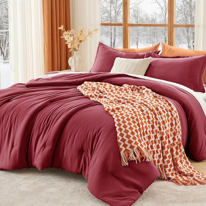 Queen Comforter Set, All Season Ultra Soft Down Alternative Bedding - 3 Piece Lightweight Bed Set Includes 1 Comforter (90"x90") and 2 Pillow Shams (20"x26"), Burgundy Red