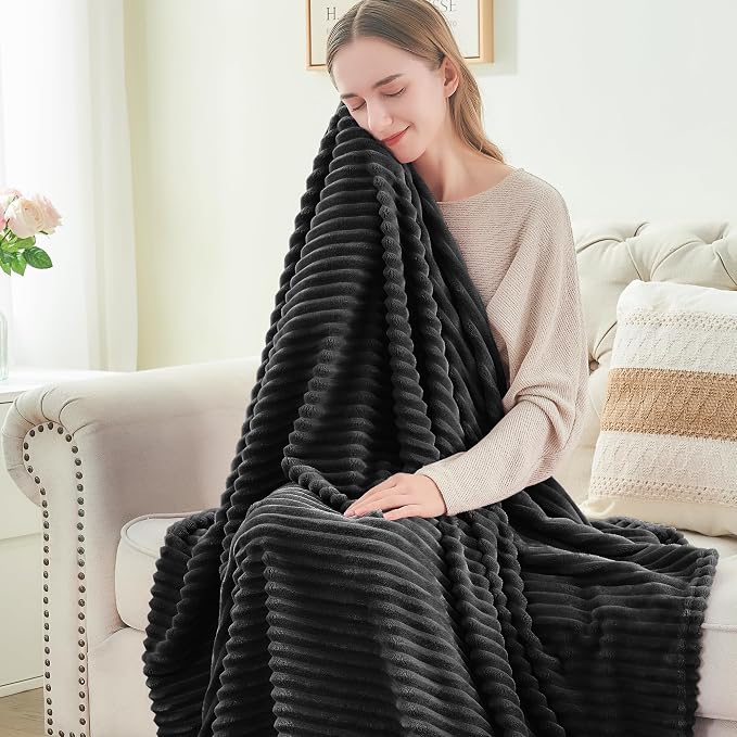 BEDELITE 3D Ribbed Jacquard Black King Size Blankets for Bed, 108x90 Inch | Soft Warm Decorative Fluffy Blanket, Cozy Fuzzy Lightweight Plush Fleece Throw Blankets for Bed, Room Decor, Gift for Women