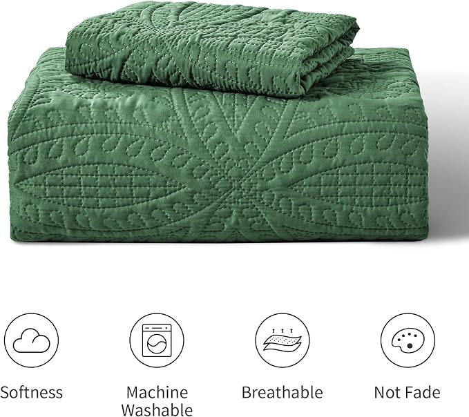 Love's cabin Twin Quilt Set Dark Green Bedspreads - Soft Bed Summer Lightweight Bedspread Comforter - Modern Style Coin Pattern Coverlet for All Season - 2 Pieces (1 Quilt, 1 Pillow Sham)