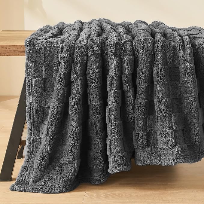 NEWCOSPLAY 3D Checkered Flannel Throw Blanket, Dark Grey, 50"x70" | Super Soft Cute Lightweight Decorative Premium Silky Fleece Blanket for Couch Sofa Bed, Gift for Women Men, All Season Use