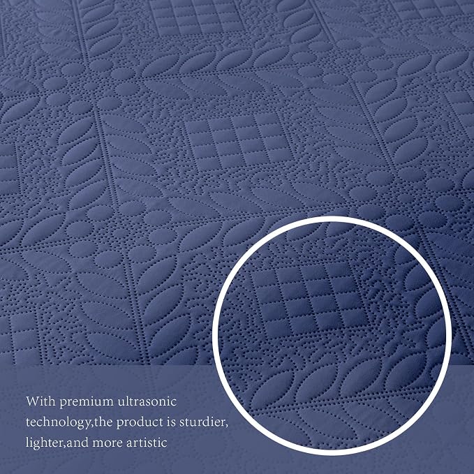 FLYMME Twin Quilt Bedding Set,Navy Blue Ultra Soft Lightweight Microfiber Bedspreads,Vintage Olive Leaf Design Bedspread Bed Coverlet 2 Pieces for All-Season (1 Quilt,1 Shams)