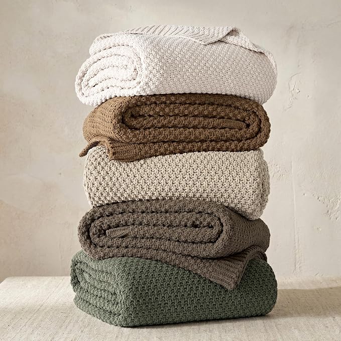 EVERGRACEHOME Chunky Chenille Knit Throw Blanket, 90 x 90, Mocha Brown | Sculpted Moss Stitch, Chic Modern Farmhouse, All-Season Warmth, OEKO-TEX® Certified, Oversized Queen for Couch, Bed, Sofa