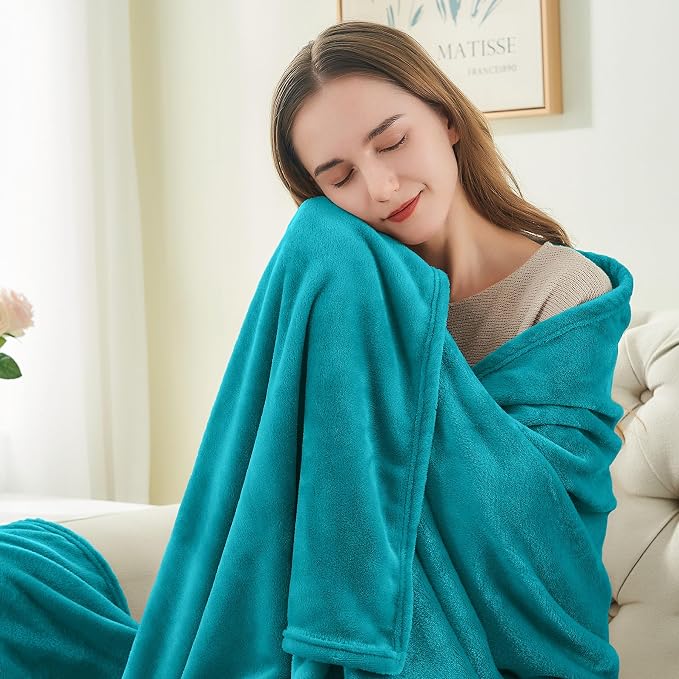 BEDELITE Fleece Blanket Soft Plush Throw for Couch Teal Blue 50"x60" | Ultra Soft Fleece, Plush Microfiber, Lightweight Warmth, All Season Comfort, Fade Resistant, Machine Washable, Couch Sofa Bed