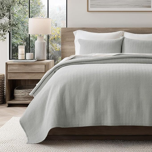 100% Cotton Modern Grid Stitch Quilt Set, King Size, Drizzle Gray | Pre-Washed Cotton Coverlet Bedspread, Oversized Lightweight 3-Piece Bedding Set for All Season, with 2 Pillow Shams