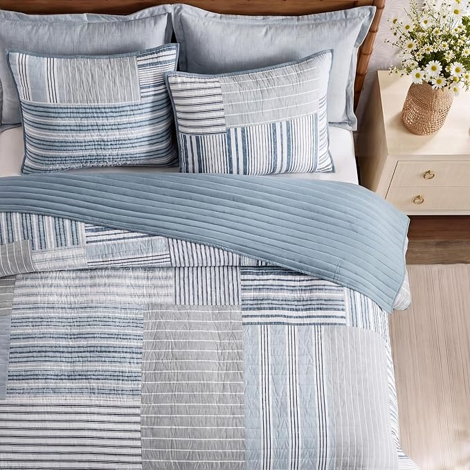 Queen Quilt Set-3 Pieces Soft Bedding Lightweight Floral Patchwork Coverlet | All Seasons Quilts Queen Size for Bed, 1 Quilt (90" x 94") and 2 Shams (20" x 26"), Vintage Bedspread, Blue Stripe