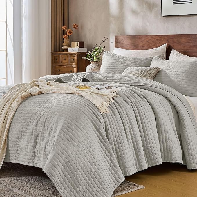 DOWN HOME Twin Quilt Bedding Set with Sham, Vintage Washed Soft Quilted Blanket Thin Comforter Lightweight Bedspread Coverlet Bed Cover, Brushed Microfiber Stripe Stitching, Light Gray, 66"x92"