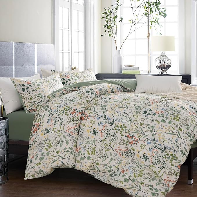 Floral Comforter Set Queen Soft Bedding Comforter Set 3 Pieces Garden Style Green Red Flower Print Botanical Flowers Comforter Set for All Seasons 1 Comforter and 2 Pillowcases (Floral, Queen)