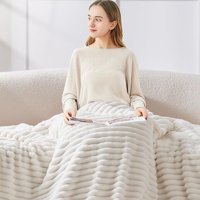 BEDELITE Ribbed Fleece Throw Blanket for Couch, Cream, 50"x60" | Ultra-Soft Plush Fleece, Cozy, Warm Yet Lightweight, Ribbed Texture, Home Decor, Machine Washable, Giftable, All-Season Use