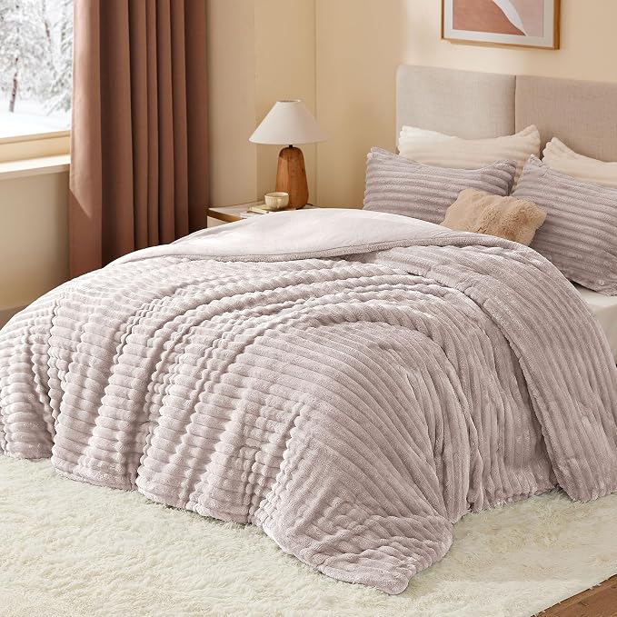 BEDELITE Fleece King Comforter Set, Fluffy Bed Set, Lotus Pink | Super Soft & Warm Bedding, Luxury Fuzzy Faux Fur Comforter for Winter, Heavy Plush Bedding, with 2 Pillowcases