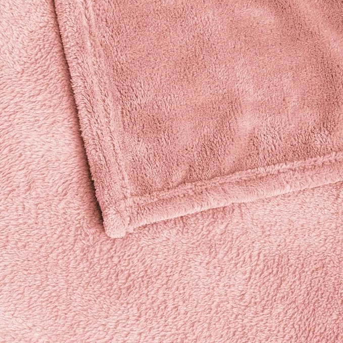 BEDELITE Fleece Blanket Soft Plush King Size Bed Blanket Pink 108"x90" | Ultra Soft Fleece, Plush Microfiber, Lightweight Warmth, All Season Comfort, Fade Resistant, Machine Washable