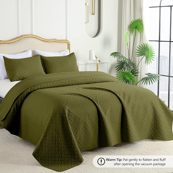FLYMME Twin Quilt Set,Lightweight Olive Green Bedspreads,Basket Weave Pattern,Ultra Soft Microfiber Bedspread Bed Coverlet 2 Pieces for All-Seasons (1 Quilt,1 Shams)