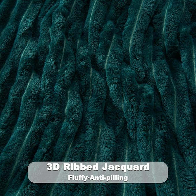 NEWCOSPLAY Fleece Ribbed Cozy King Blanket for Couch, Dark Teal, 90"x110" | Premium Silky Flannel Blanket, Soft Lightweight Fluffy Throw Blanket for Bed Sofa Decor, Gift for All Season Use