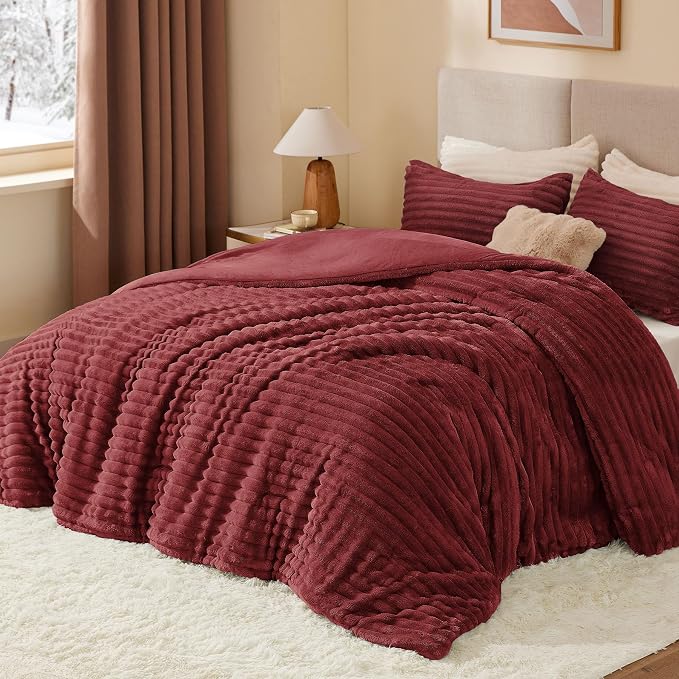 BEDELITE Fleece King Comforter Set, Fluffy Bed Set, Burgundy | Super Soft & Warm Bedding, Luxury Fuzzy Faux Fur Comforter for Winter, Heavy Plush Bedding, with 2 Pillowcases