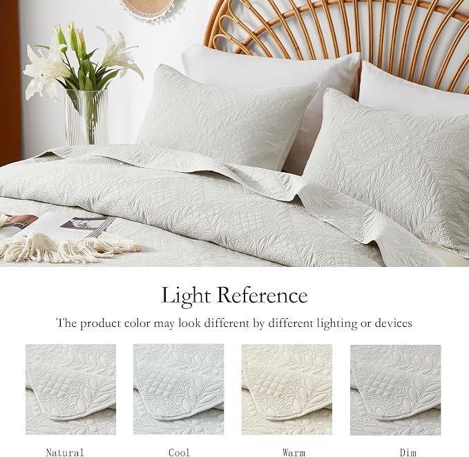 FLYMME Full Queen Quilt Bedding Set,Lightweight Beige White Bedspreads,Vintage Olive Leaf Design,Ultra Soft Microfiber Bed Coverlet 3 Pieces for All-Season (1 Quilt,2 Shams)
