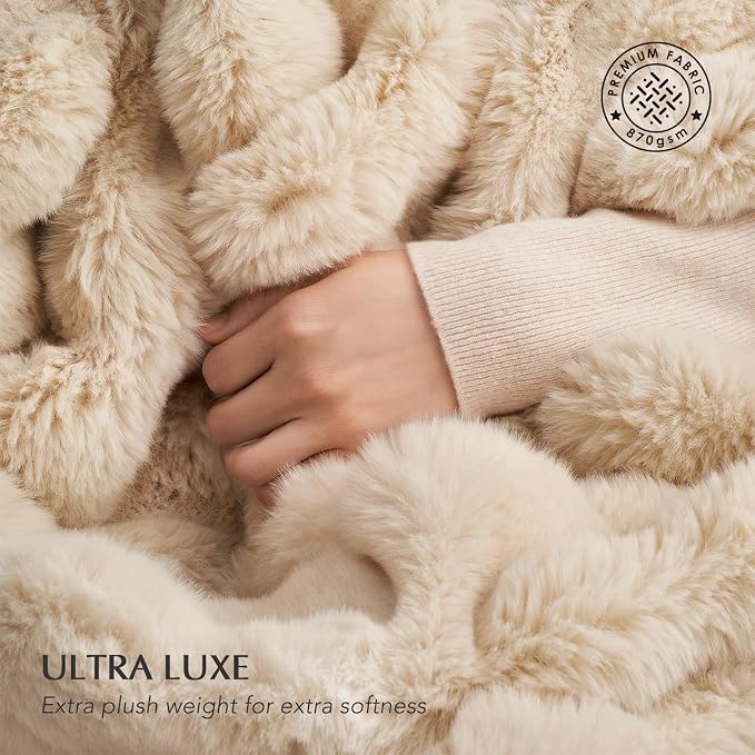 EverGrace Faux Rabbit Fur Bubble Throw Blanket, 50"x60", Cream | Ultra Soft, Luxury Faux Rabbit Fur Throw, Thick Warm Bubble Blanket, Cozy Fluffy Reversible, for Bed, Couch, Chair, Sofa