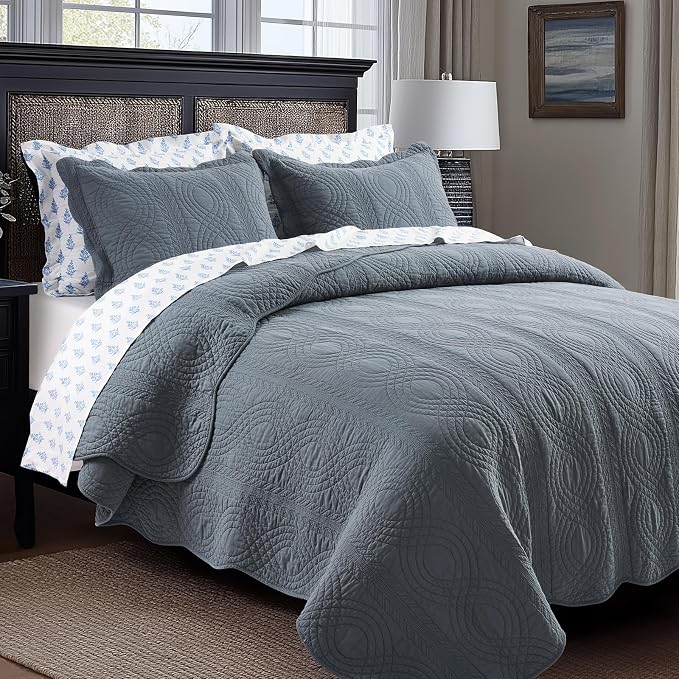 100% Cotton Scallop Quilt Set, King Size, Stormy Blue | Scalloped Border, Timeless Chic Aesthetic, All-Season Comfort, Perfect French Country Bedroom Decor, 3 Piece Set with 2 Shams