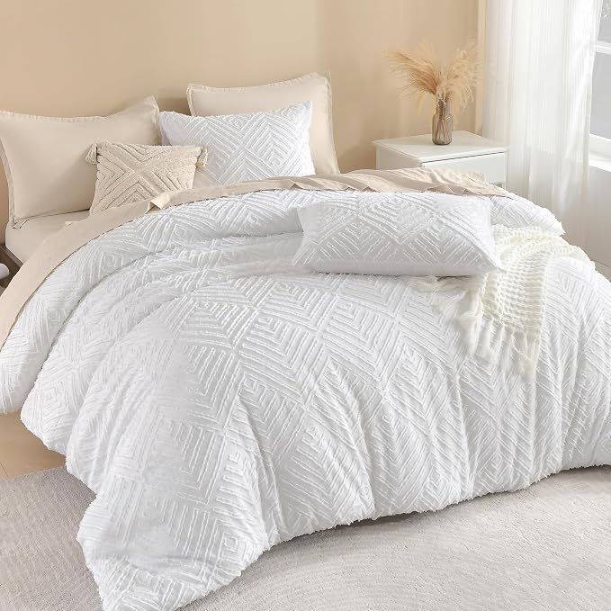 Litanika Oversized King Comforter Set, 3 Pcs White Tufted Boho Bedding Set | Farmhouse Shabby Chic Vintage Bohemian Textured Aesthetic Soft Fluffy Lightweight Breathable All Season Bed Set